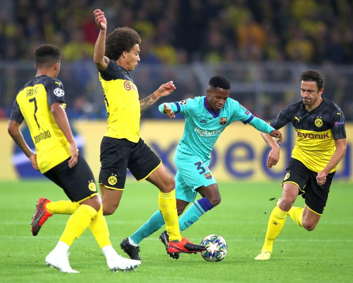 VIDEO + FOTO S-a încheiat prima seară de Champions League din acest sezon » Liverpool, învinsă de Napoli! Remiză la Dortmund-Barcelona // Genk, echipa lui Ianis Hagi, umilită de Salzburg