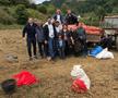 GALERIE FOTO Marele Novak Djokovic, la recoltat cartofi! » Două campioane mondiale din România l-au imitat