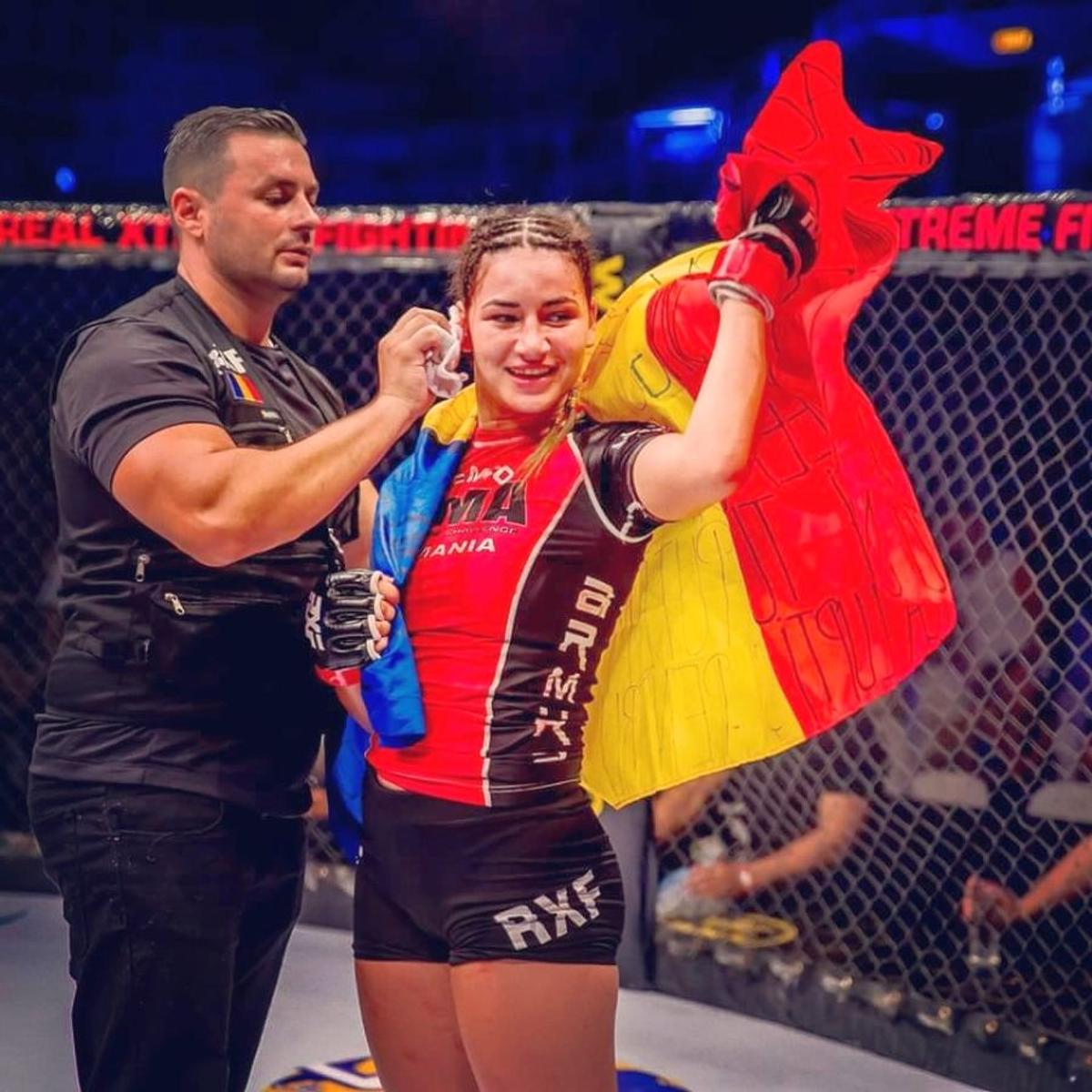 VIDEO + FOTO Diana Belbiță, eșec însângerat la debutul în UFC! Lovituri violente încasate de „Prințesa Războinică”