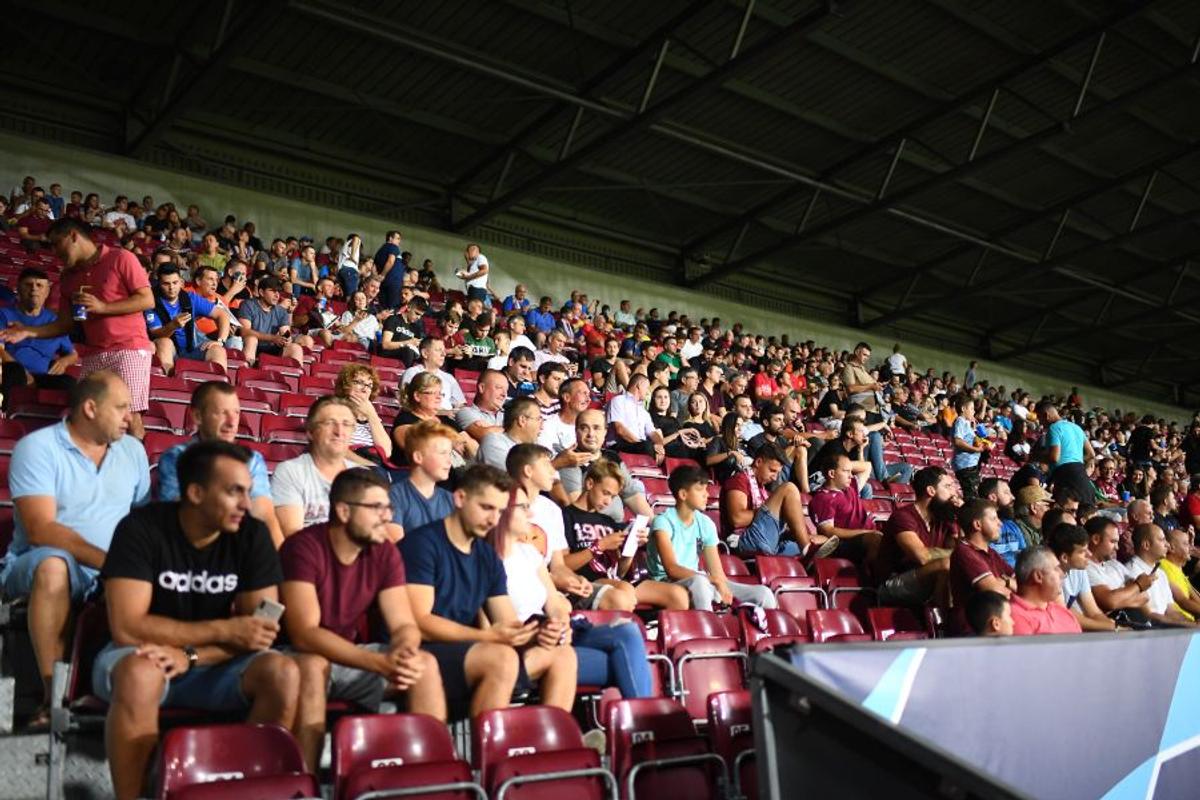 Galerie 1 CFR - Slavia