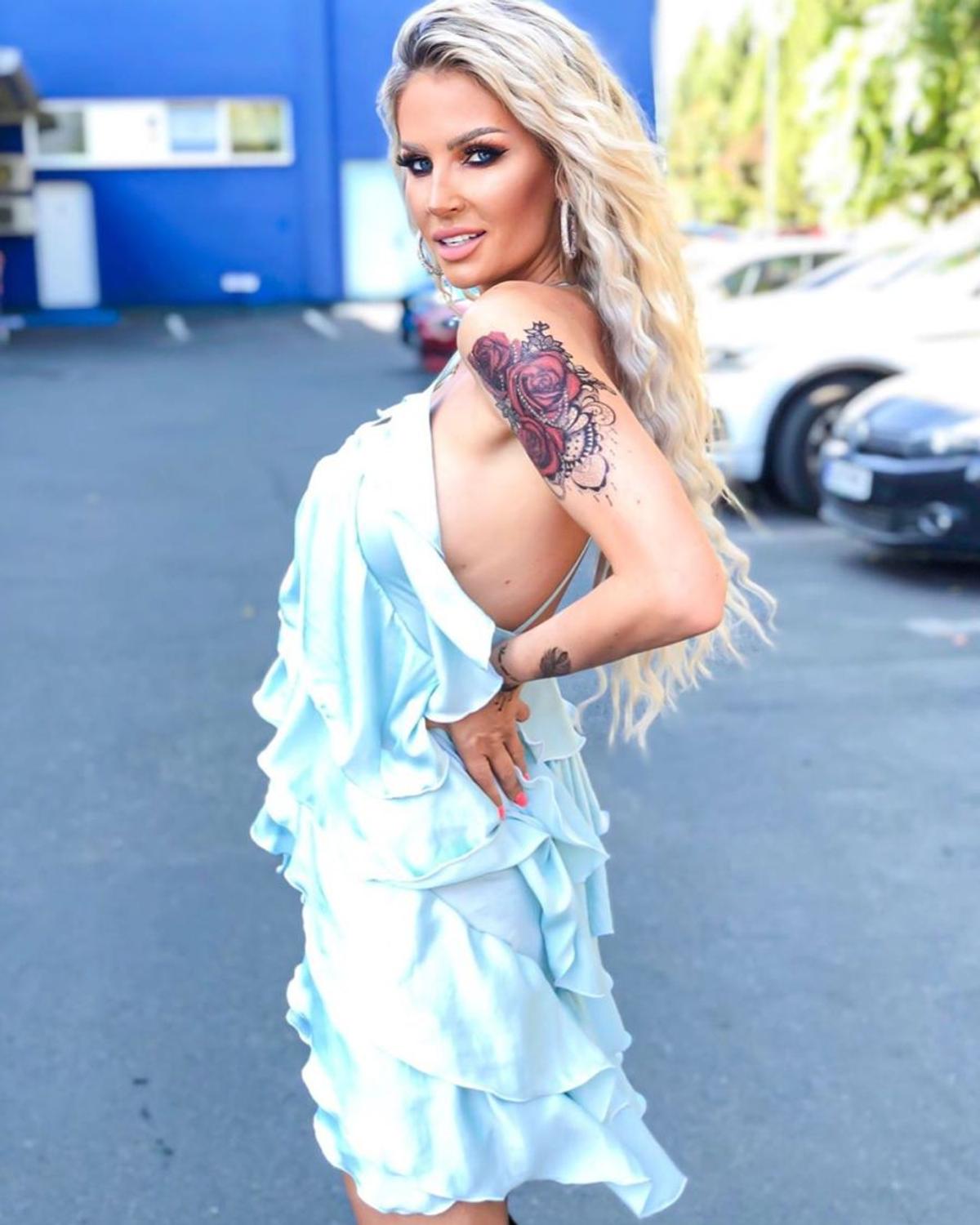 FOTO Andreea Bănică, superhot și la 41 de ani: „Mănânc amandine cu tava, dar am noroc cu sala”