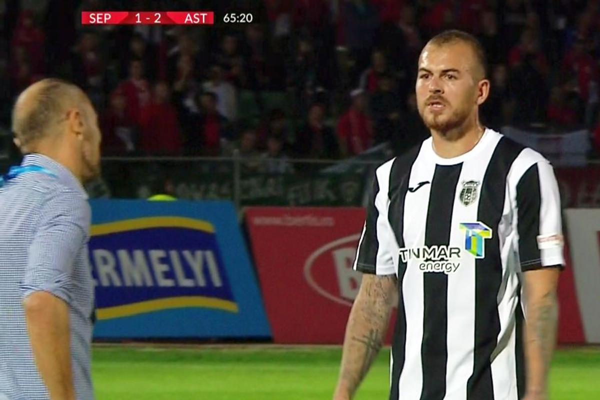 SEPSI - ASTRA // FOTO Denis Alibec, moment de nervozitate după ce a fost scos de Bogdan Andone: cum a reacționat atacantul
