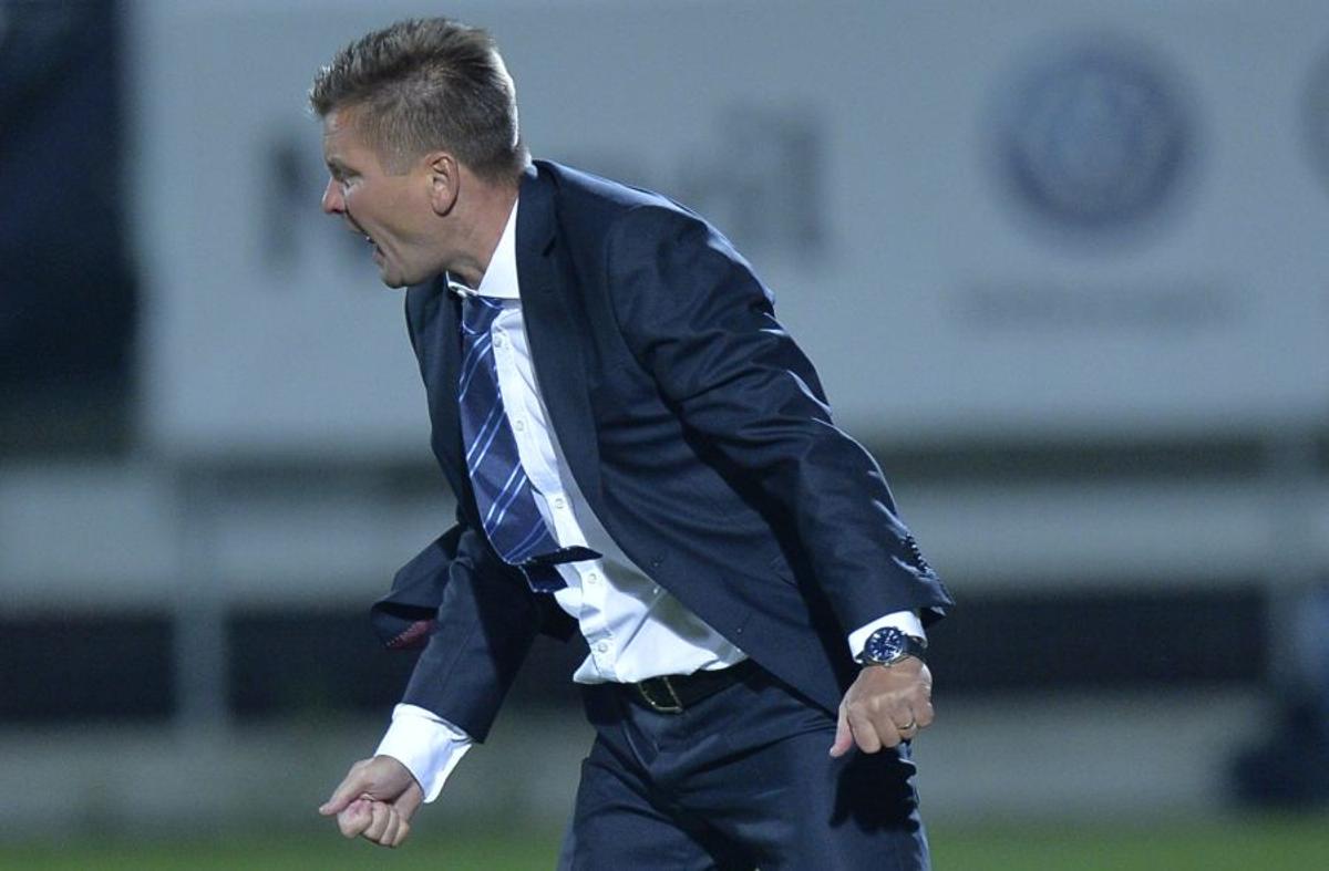 GALERIE FOTO Astra - Dinamo 3-2 // Cronică Cristian Geambașu: „Astra-i apărare, Dusan?”
