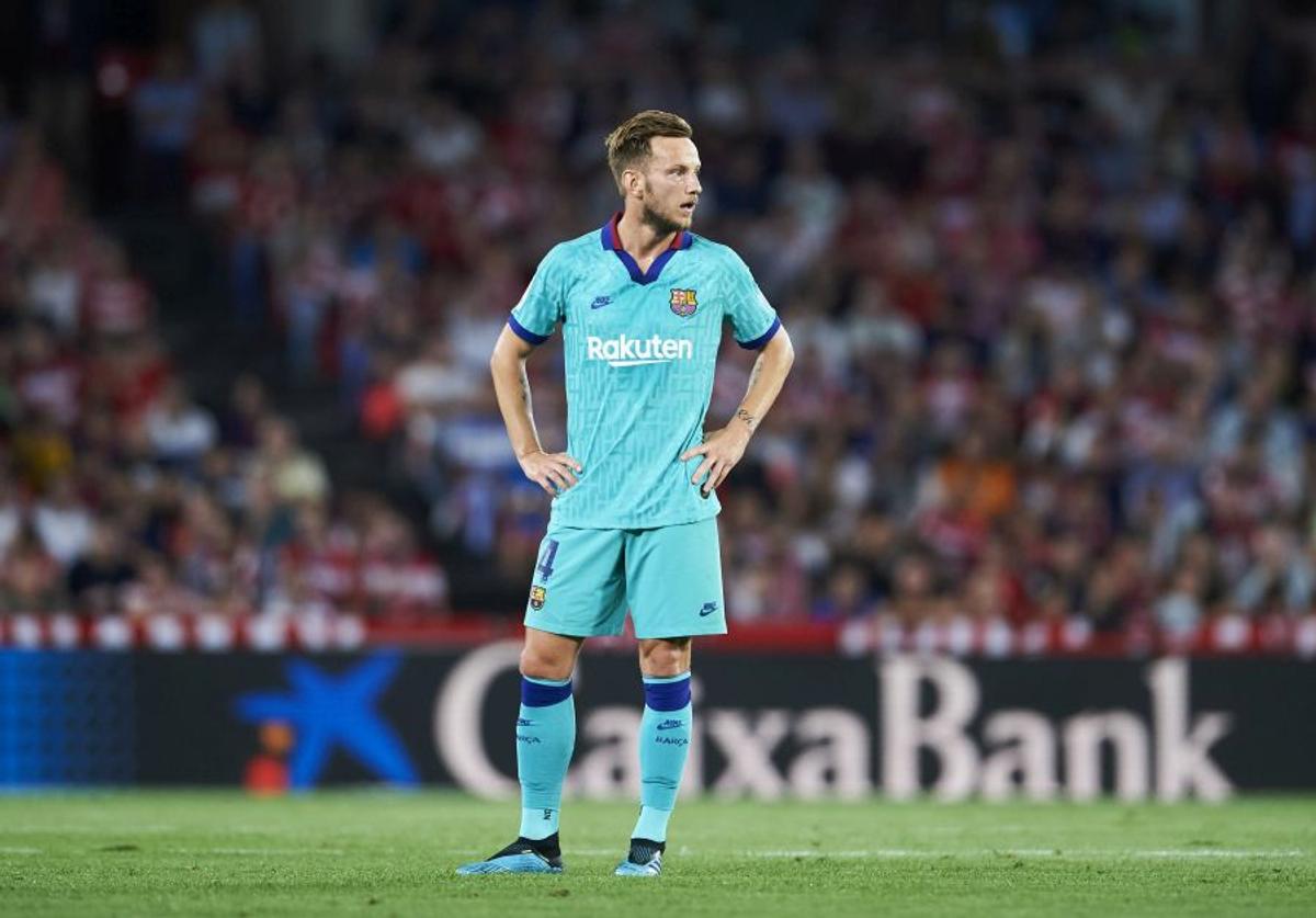 GRANADA - BARCELONA 2-0 // FOTO+VIDEO Catalanii, învinși de noul lider din LaLiga