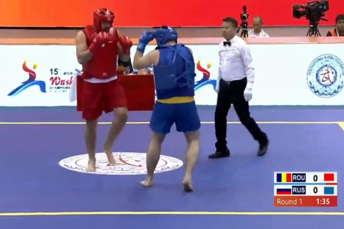 VIDEO Daniel Ghiță învins categoric în primul meci de la Campionatele Mondiale de Wushu de un rus