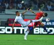 FCSB - VITORIA GUIMARAES 0-0 // CRONICĂ REMUS RĂUREANU: Porcușorul de Guineea rezistă: echipa-experiment aliniată de Becali supraviețuiește pentru returul din Portugalia
