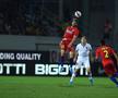 FCSB - VITORIA GUIMARAES 0-0 // CRONICĂ REMUS RĂUREANU: Porcușorul de Guineea rezistă: echipa-experiment aliniată de Becali supraviețuiește pentru returul din Portugalia
