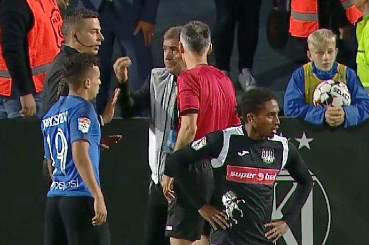 VIITORUL - POLI IAȘI 2-1 // GALERIE FOTO Gică Hagi, criză de nervi pe teren după ce a fost eliminat: „Mințiți cu nerușinare!”