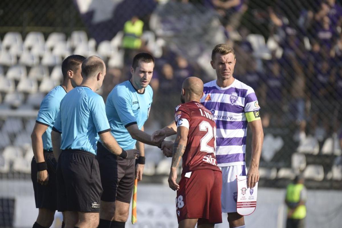 LIGA 2 // FOTO ACUM se joacă Rapid - ASU Poli, derby-ul etapei: start în  „Regie”, într-o atmosferă superbă