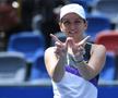 FOTO+VIDEO Simona Halep a trecut categoric de Barbora Strycova și s-a calificat în „optimi” la Wuhan!