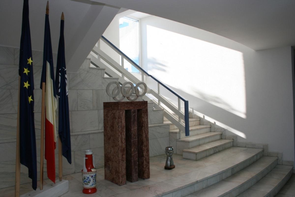 Tupeu de fost secretar general MTS și viitor prefect de Gorj » Cristinel Rujan, petrecere la mare cu gașca pe banii statului