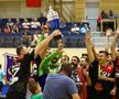 HANDBAL / GALERIE FOTO+VIDEO Dinamo a cucerit Supercupa la handbal masculin! De ce dă Federația în judecată