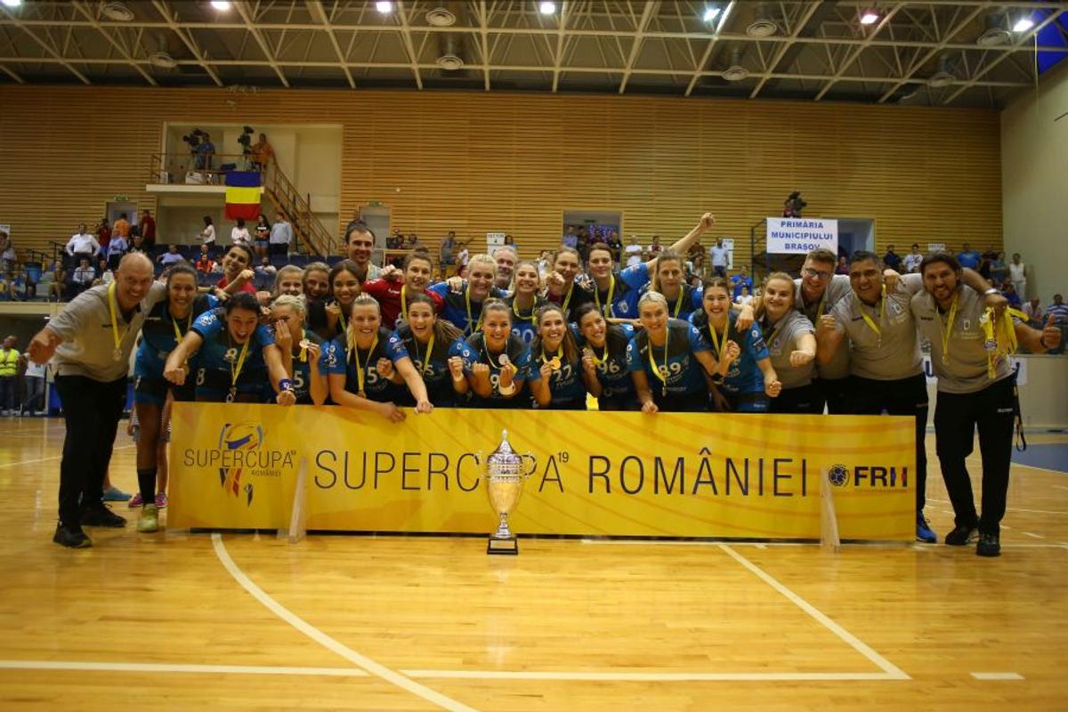 GALERIE FOTO CSM București predă o lecție celor de la SCM Râmnicu Vâlcea și câștigă Supercupa României