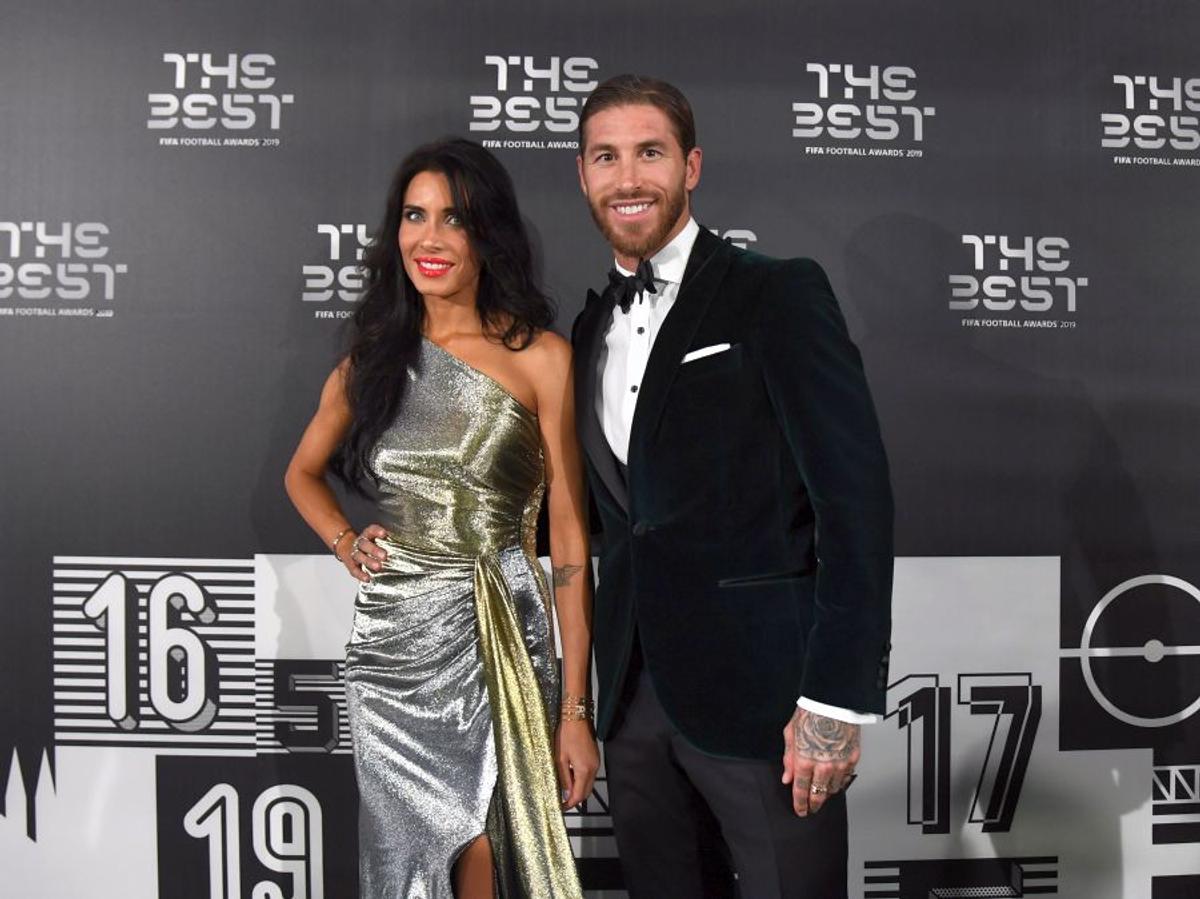 FOTO Cristi Chivu și Adelina au strălucit la Gala Fifa The Best » Soțiile jucătorilor au întors toate privirile la evenimentul de la Milano