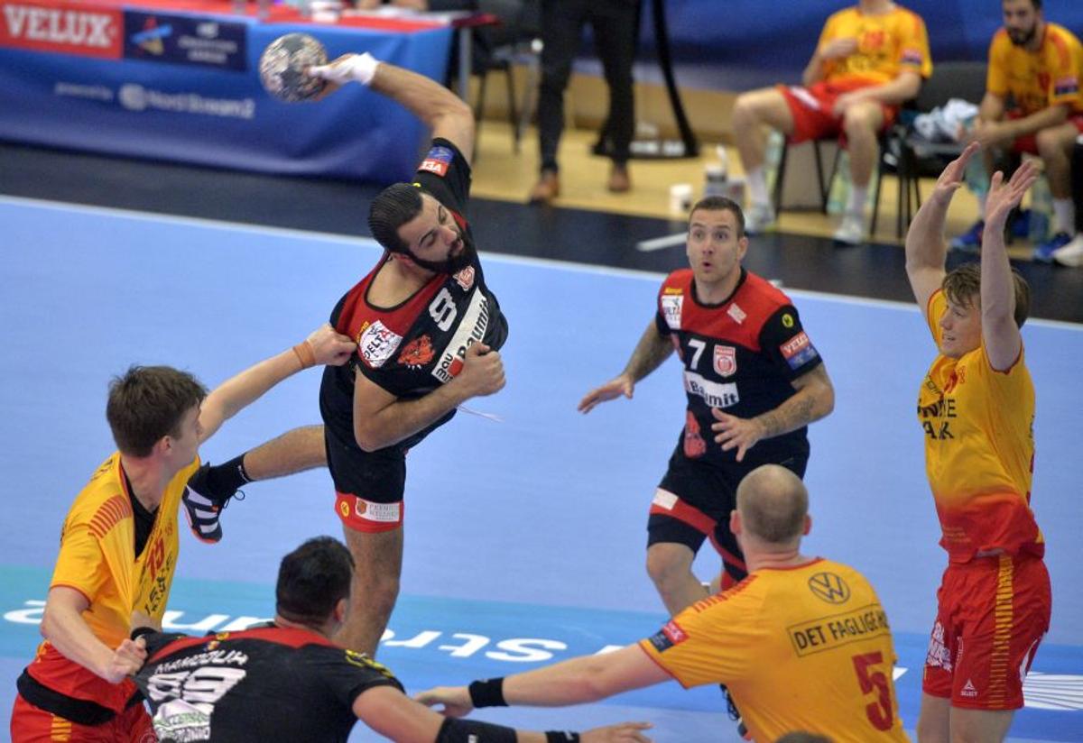 Dinamo - GOG Gudme 35-28 » VIDEO+FOTO Roș-albii înving în derby-ul cu GOG Gudme și sunt lideri în grupa din Liga Campionilor
