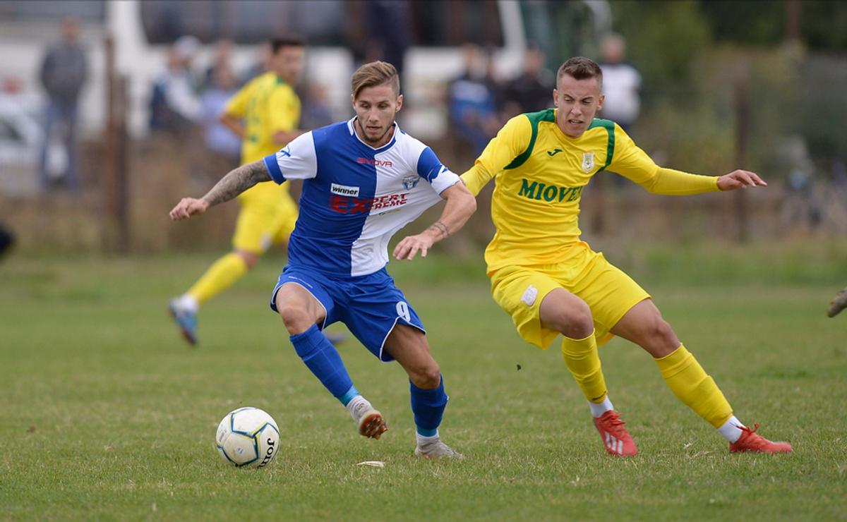 CS FĂUREI - CS MIOVENI 1-5 // FOTO&VIDEO Reportaj din Făurei: Cupa, viața satului!