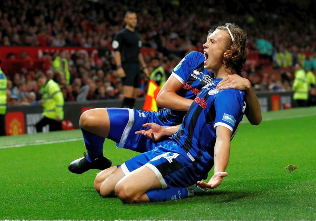 VIDEO + FOTO A dat gol pe Old Trafford și s-a dus acasă să învețe! Luke Matheson, declarația serii după ce a marcat la 16 ani cu Manchester United: „Am test la psihologie! Abia aștept”