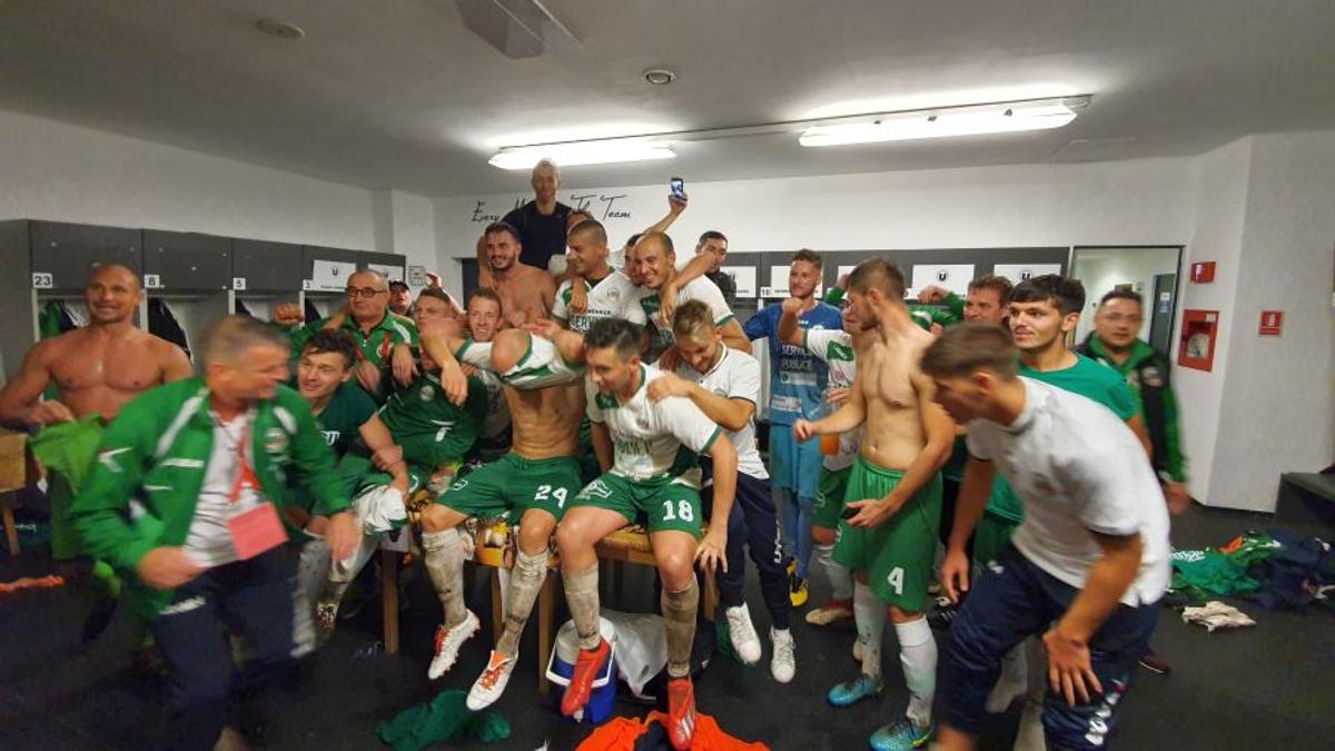 SĂNĂTATEA CLUJ - VIITORUL 1-0 // FOTO Cronică Justin Gafiuc: „Ce virus în grădiniță! Unii jucători și-ar dori să nu dea ochii cu Hagi pentru 5 vieți”