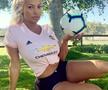 FOTO Cea mai hot fană a lui Manchester United a încins imaginația „diavolilor”: „Mă poți urmări doar dacă iubești echipa”