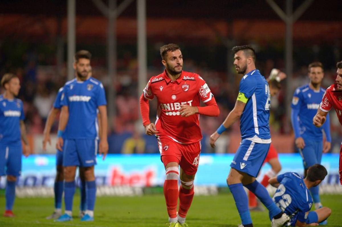 DINAMO - VOLUNTARI 2-1 // FOTO+ VIDEO Se vede play-off-ul! Dinamo luptă în tranșee cu Voluntariul, dar izbutește să-și adjudece punctele!