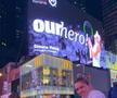 US OPEN // FOTO Simona Halep a mers în Times Square după calificarea în turul II » Cum s-a fotografiat românca