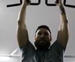 VIDEO + FOTO Câinele e cu ochii pe el » Conor McGregor se pregătește pentru revenirea în ring!