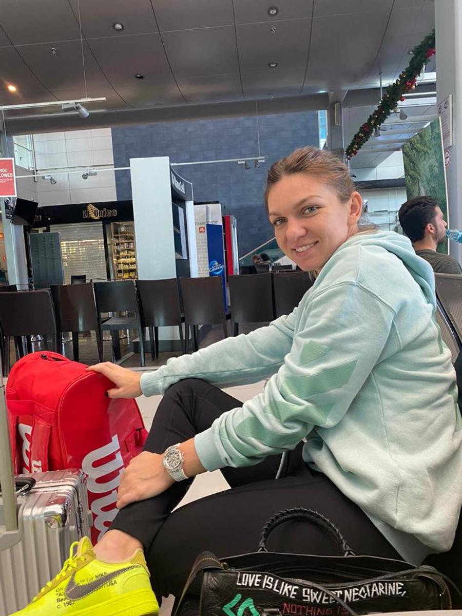 Simona Halep a plecat deja spre primul turneu din 2020 » O așteaptă adversare de top
