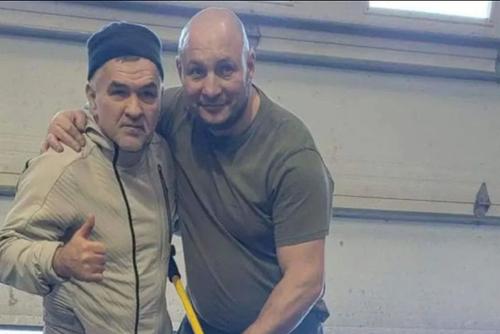 Leonard Doroftei, 51 de ani, Legendă GSP, a povestit pentru Gazetă cum și-a schimbat stilul de viață și cum a adus un obicei din România în Canada, țara în care „Moşu'” activează în prezent