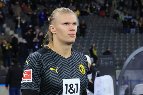 Erling Haaland (21 de ani), golgeterul lui Dortmund, și-a petrecut sărbătorile în Spania, la Marbella, și a oferit detalii importante despre viitoarea destinație.