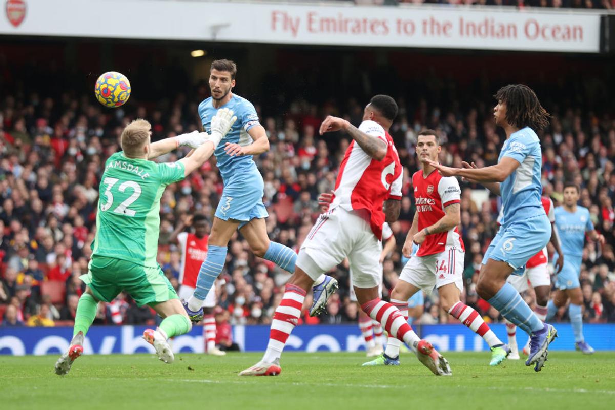 Controverse după Arsenal - Manchester City: „Când i-a arătat primul galben?! Inconsecvent! Să ne prezinte motivul”