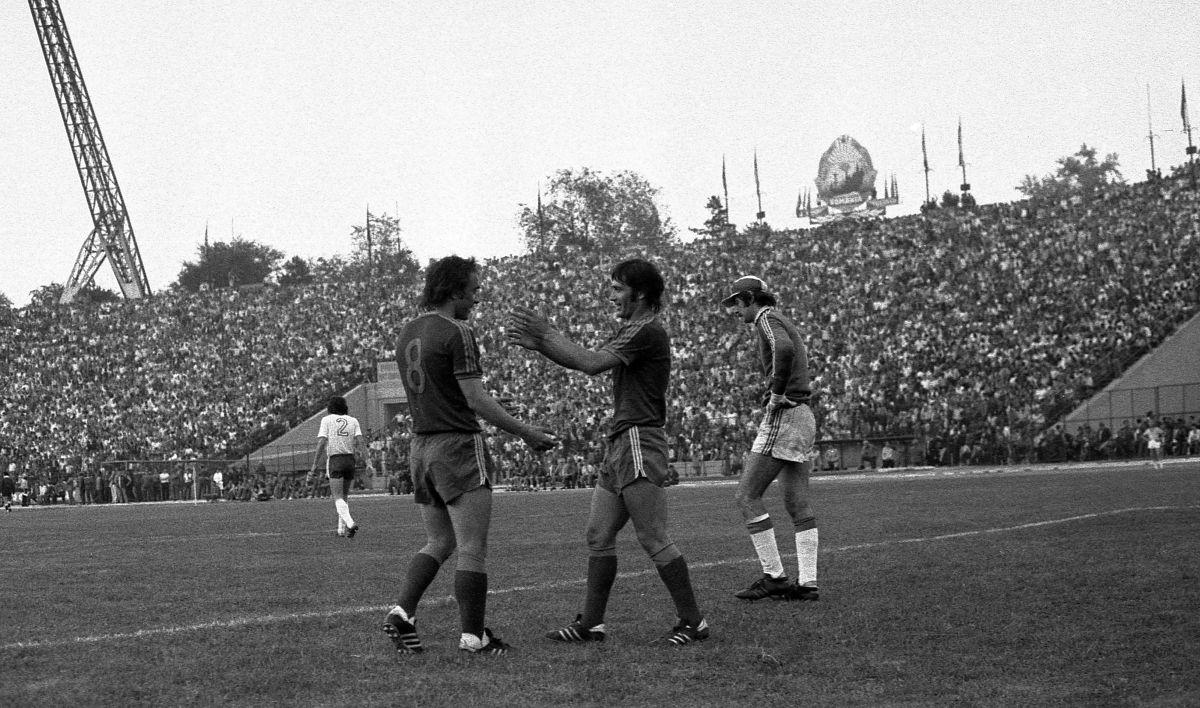 Ion Dumitru #73. Imagini de colecție cu Liță, din arhiva GSP