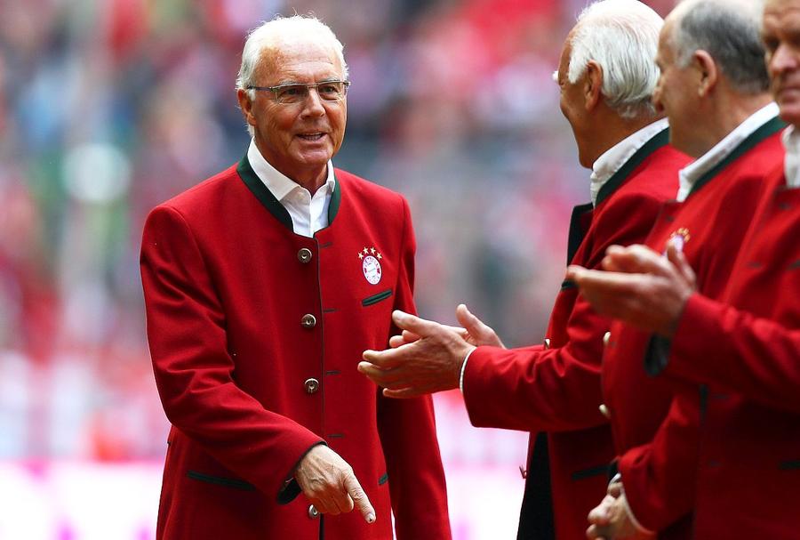 Franz Beckenbauer Franz Beckenbauer a încetat din viață la vârsta de 78 de ani: „A murit în somn, înconjurat de familia sa”