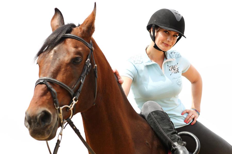 Maria Olaru, într-un moment de relaxare FOTO: Facebook Maria Olaru, interviu cu lacrimi în ochi » Campioana olimpică și-a deschis sufletul pentru cititorii GSP: „Fiul meu mă întreabă de foarte multe ori: «Cum este, mama, să fii fără părinți?»”