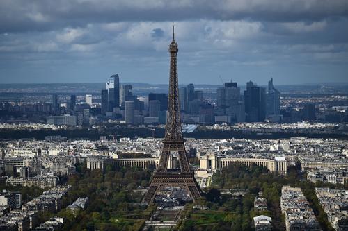 Creşteri spectaculoase ale preţurilor. Potrivit asociaţiei de consumatori UFC-Que choisir, hotelierii din Paris şi din suburbiile capitalei Franţei 