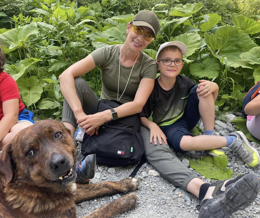 Maria Olaru iubește să-și petrească timpul în natură FOTO: Facebook Maria Olaru, interviu cu lacrimi în ochi » Campioana olimpică și-a deschis sufletul pentru cititorii GSP: „Fiul meu mă întreabă de foarte multe ori: «Cum este, mama, să fii fără părinți?»”