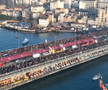Imaginile începutului de an: peste 400.000 de oameni pe Podul Galata din Istanbul » Manifestația din tribune a coborât pe străzi: „Eliberați Palestina!”
