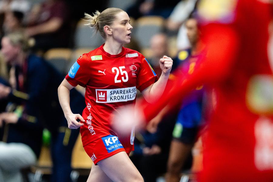 Trine Ostergaard, lidera naționalei Danemarcei/Foto: Imago Images Trine Ostergaard s-a transferat la Viborg HK! Ea a decis să plece de la CSM București, după venirea lui Adrian Vasile: „Un pas în spate”