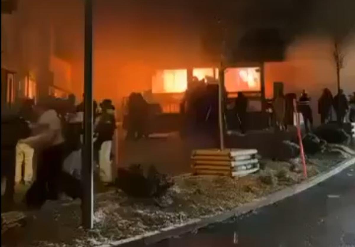Mărturisirile zguduitoare ale unui salvator: „Pompierii plângeau! Am văzut oameni dezmembrați, murind sub ochii mei” » Fanul lui Lamine Yamal e student la Geneva