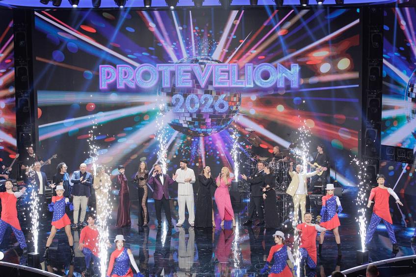 PRO TV a câștigat detașat în topul audiențelor în noaptea de Revelion, depășind-o pe Antena 1. Ambele televiziuni au avut în platou mai mulți fotbaliști reprezentanți pentru fotbalul românesc.