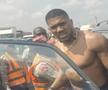Anthony Joshua, în urma accidentului din Nigeria / foto: Sodiq Ayo/Reuters