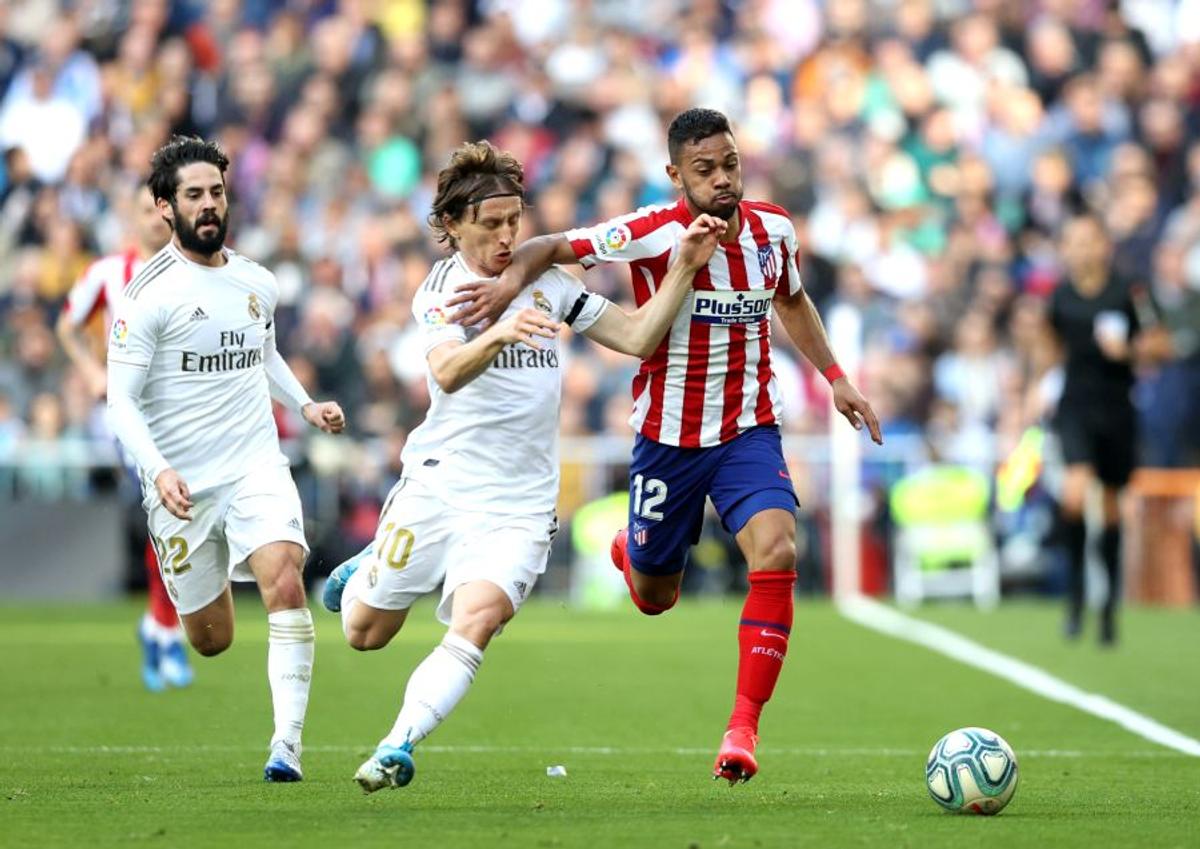 REAL MADRID - ATLETICO MADRID 1-0 // FOTO + VIDEO Eroul Benzema » Real Madrid câștigă derby-ul și se desprinde la 6 puncte de Barcelona