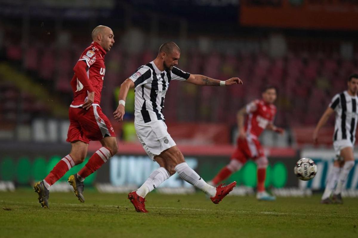 DINAMO // Ioan Andone le face o promisiune „câinilor”: „Sigur că mă voi implica”