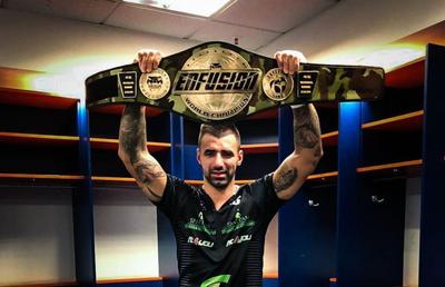 EXCLUSIV » Băiatul cel rău din kickboxing revine în ring după aproape trei ani!