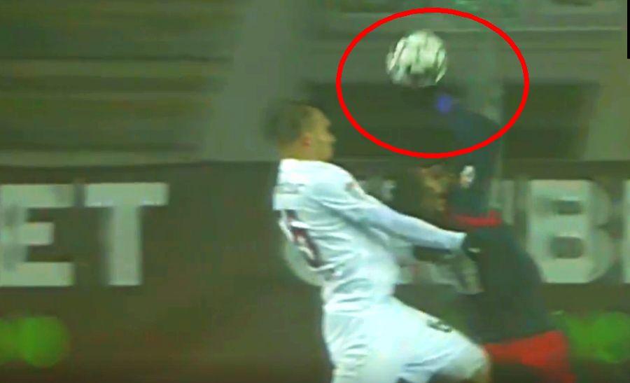 FOTO: Captură @TV Telekom Sport VIDEO + FOTO Radu Petrescu, două decizii la limită în Chindia - CFR Cluj, ambele în favoarea campioanei! Reacția lui Mihai Stoica