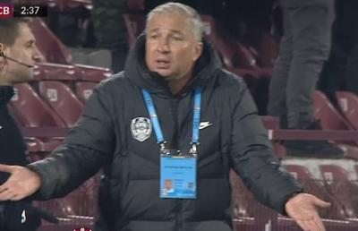 Cornel Dinu l-a taxat pe Dan Petrescu după criza de nervi din meciul cu Botoșani: „E o lipsă de autocontrol și de stăpânire de sine”