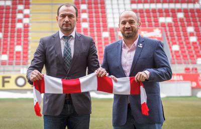 Antrenorul abia instalat în Liga 1 le-a cerut un bonus șefilor: „E primul lucru pe care l-am făcut”