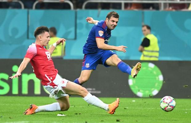 „De 15 ani joc la nivel înalt și n-am întâlnit așa ceva" » Ce l-a deranjat pe Adi Popa, ce spune despre FCSB și cum vede disputa pentru Ghencea
