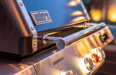 Pregătește un festin culinar somptuos cu noile grătare pe gaz de la Weber