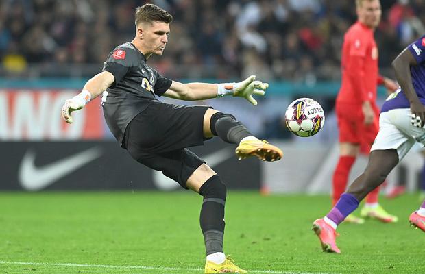 Ultimul meci pentru Ștefan Târnovanu? » Derby-ul cu CFR Cluj va fi decisiv pentru viitorul lui. Detalii din vestiarul FCSB