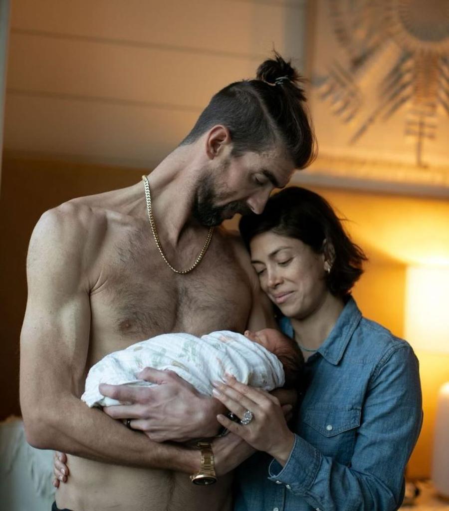 Imagine emoționantă în familia Phelps » „Băieții sunt captivați de cel mai nou frate al lor, vor să aibă grijă de el”